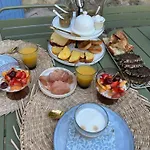 Bed & Breakfast Les 3 Contes *